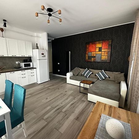 Best Apartment Mamaia Nord Năvodari Esterno foto