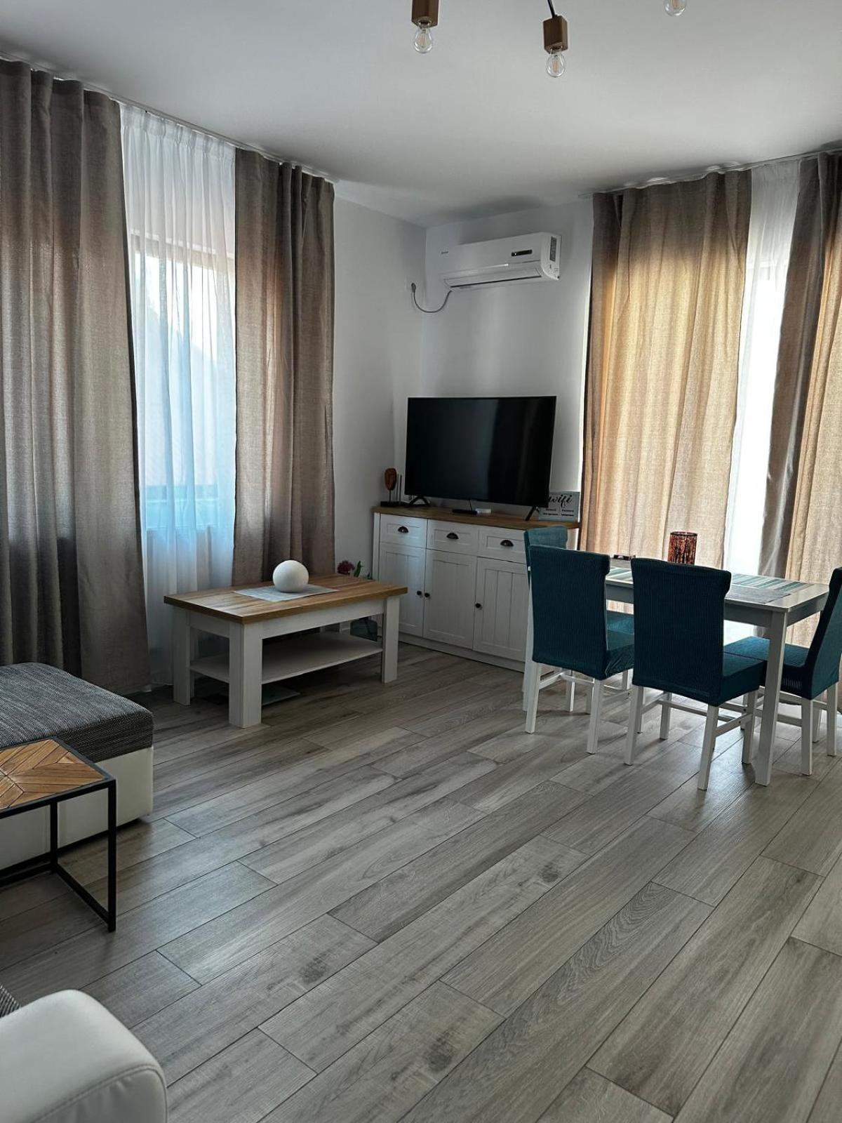 Best Apartment Mamaia Nord Năvodari Esterno foto